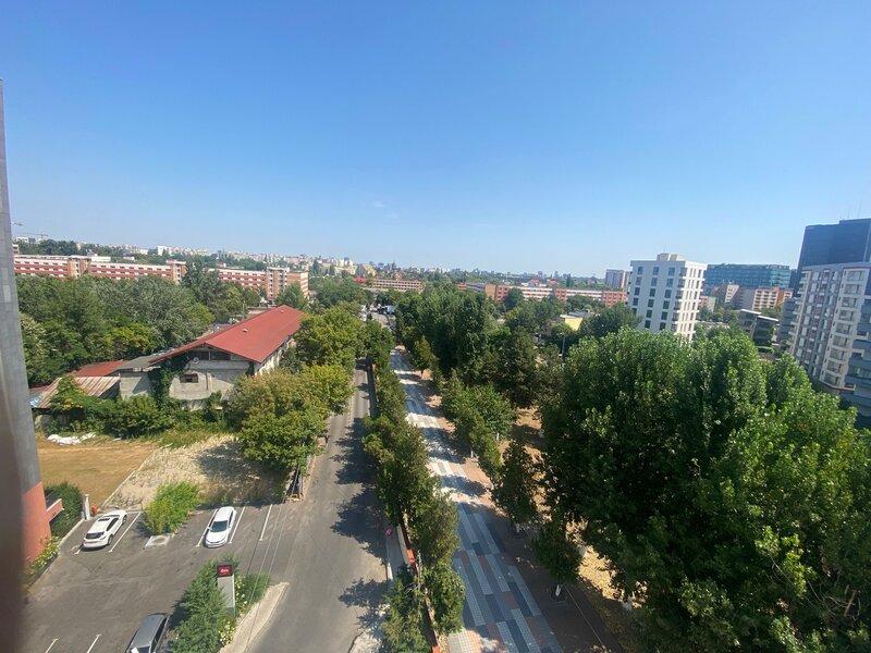 Grozavesti, Parcul Politehnicii, Regie, Novum,