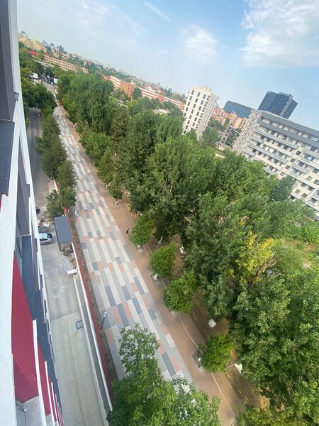 Grozavesti, Parcul Politehnicii, Regie, Novum,